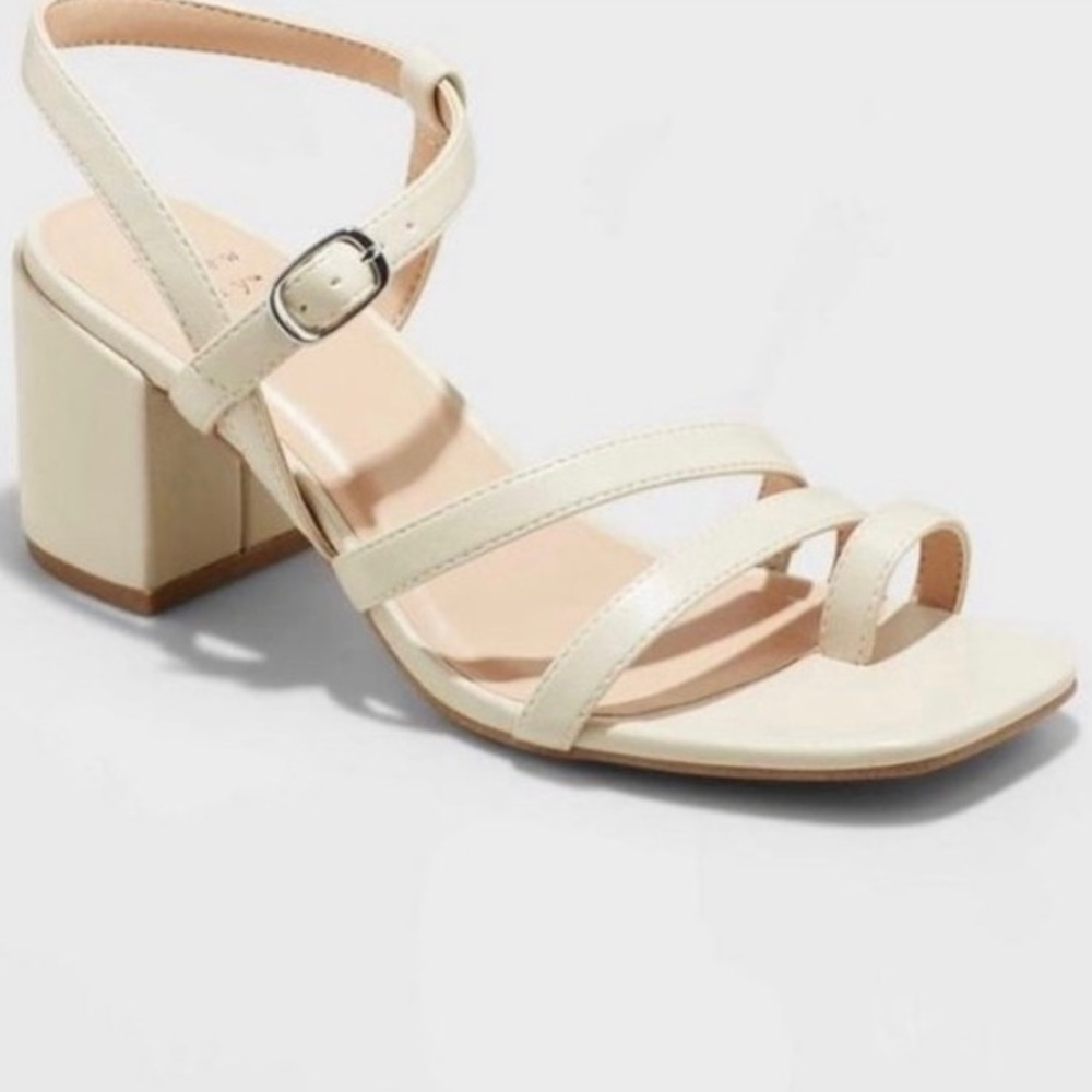 Ramona Sandals